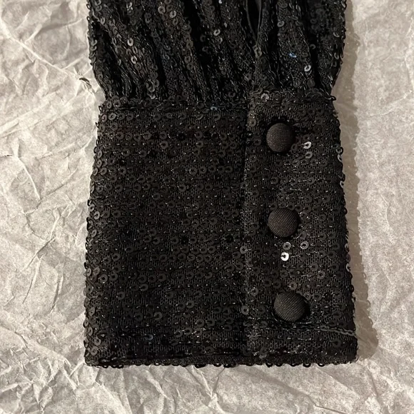 SOLD Black cut-out Cocktail & party sequin embellished tie front jumpsuit Size S - Picture 6 of 9